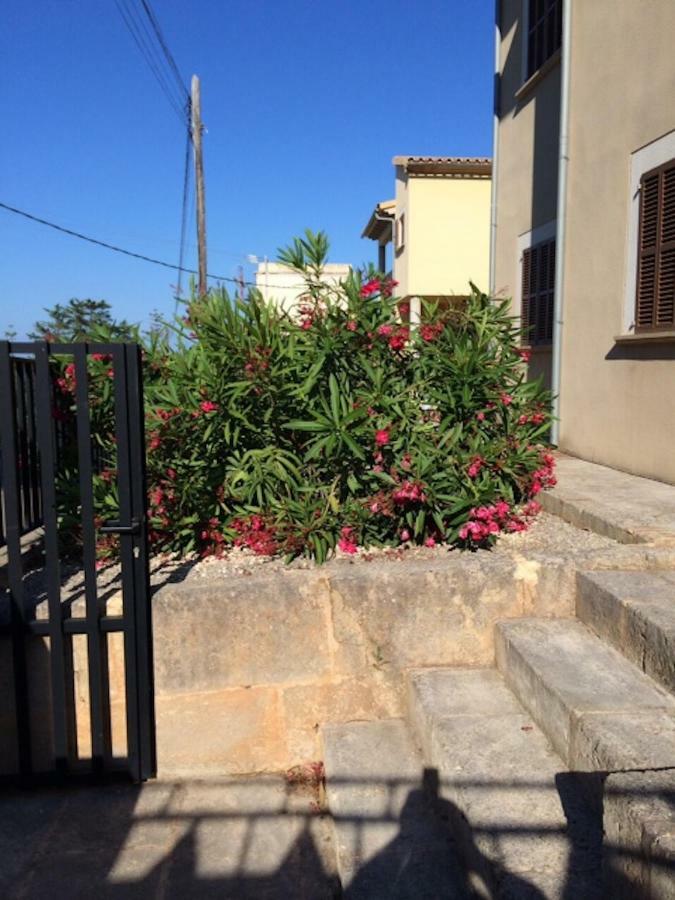 Chalet Font De Sa Cala Bagian luar foto